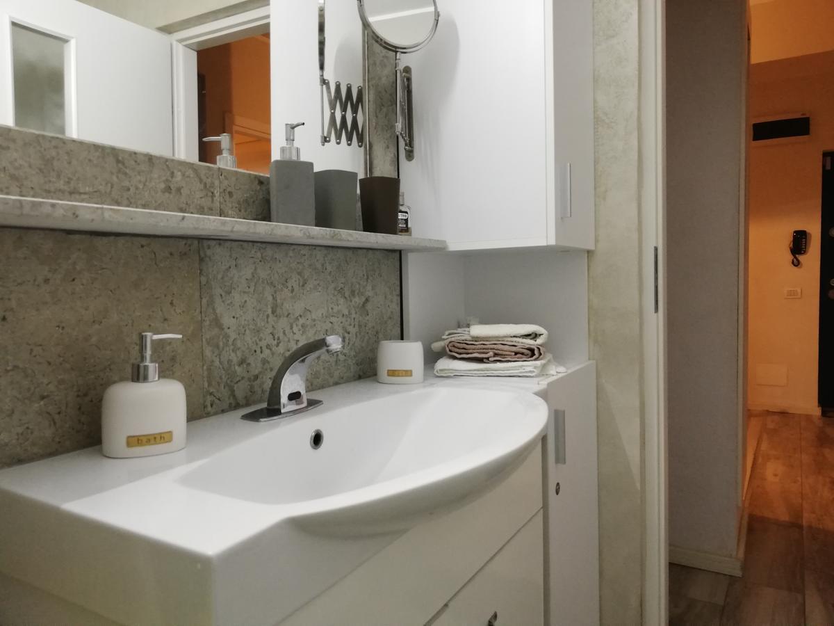 Tomis Apartament Appartement Constanţa Buitenkant foto